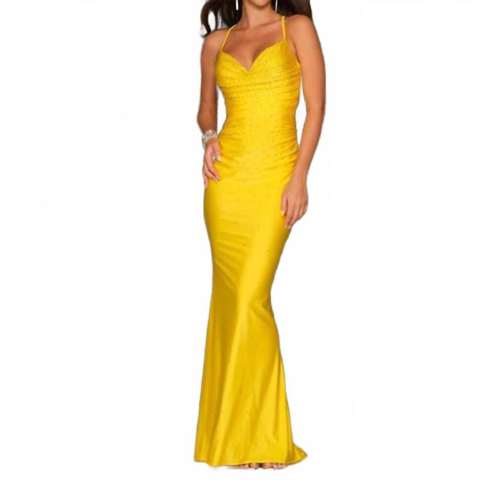NEW DAVE & JOHNNY fitted ruched prom dress in yellow